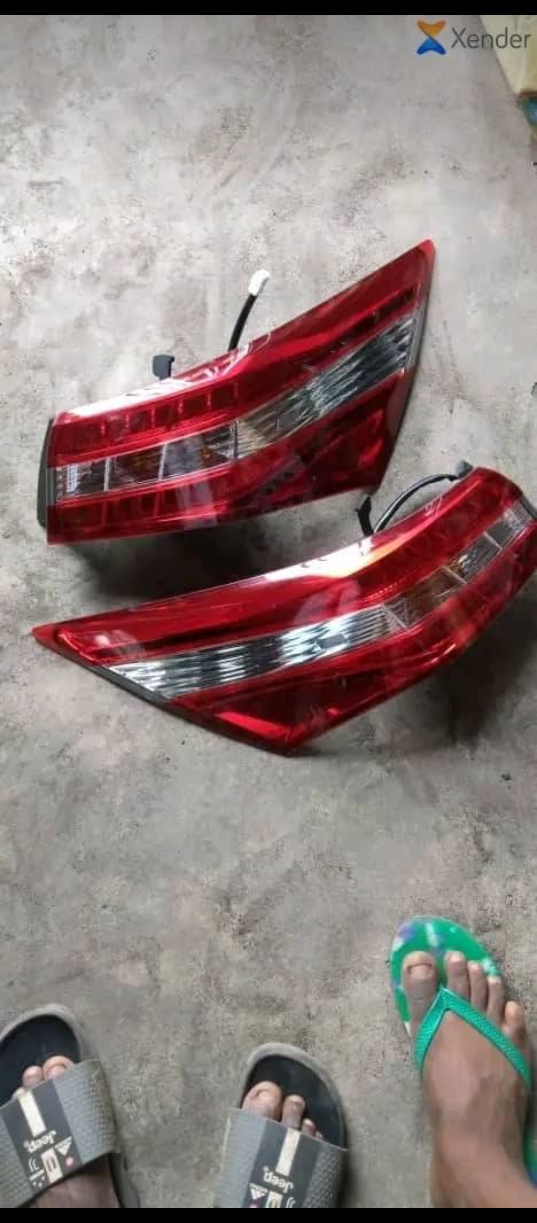 Toyota Avalon Back light 2014