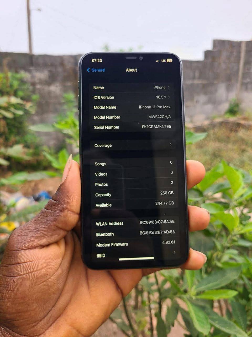 iPhone 11 pro max London used 256gb