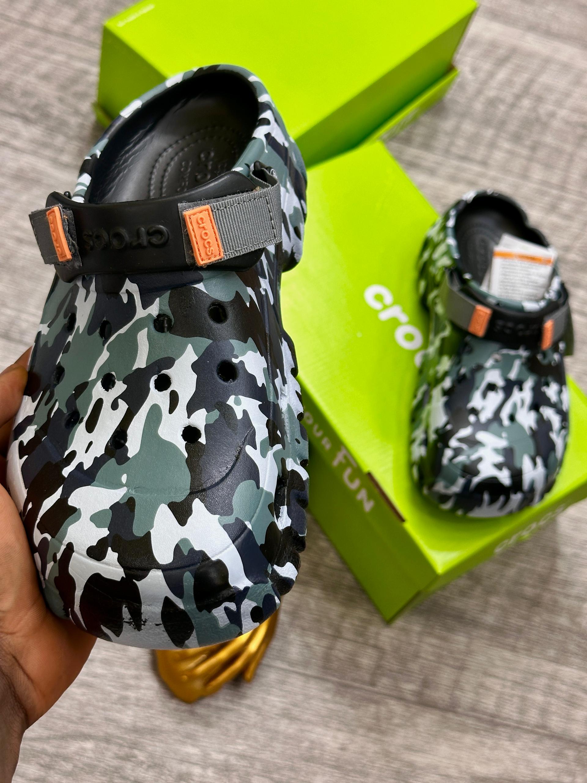 Men’s wears sneakers shoes Palms